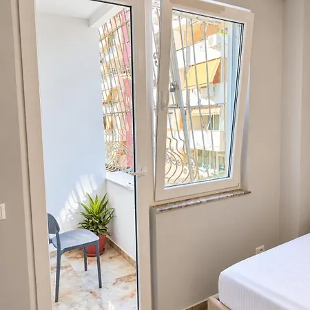 Premium 5-rooms L 4 Bathrooms L Center Appartement *