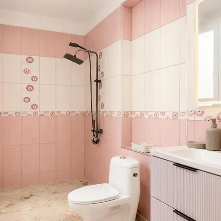 Premium 5-rooms L 4 Bathrooms L Center Tirana