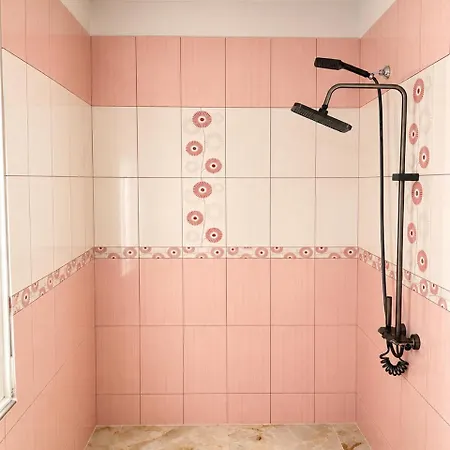 Premium 5-rooms L 4 Bathrooms L Center
